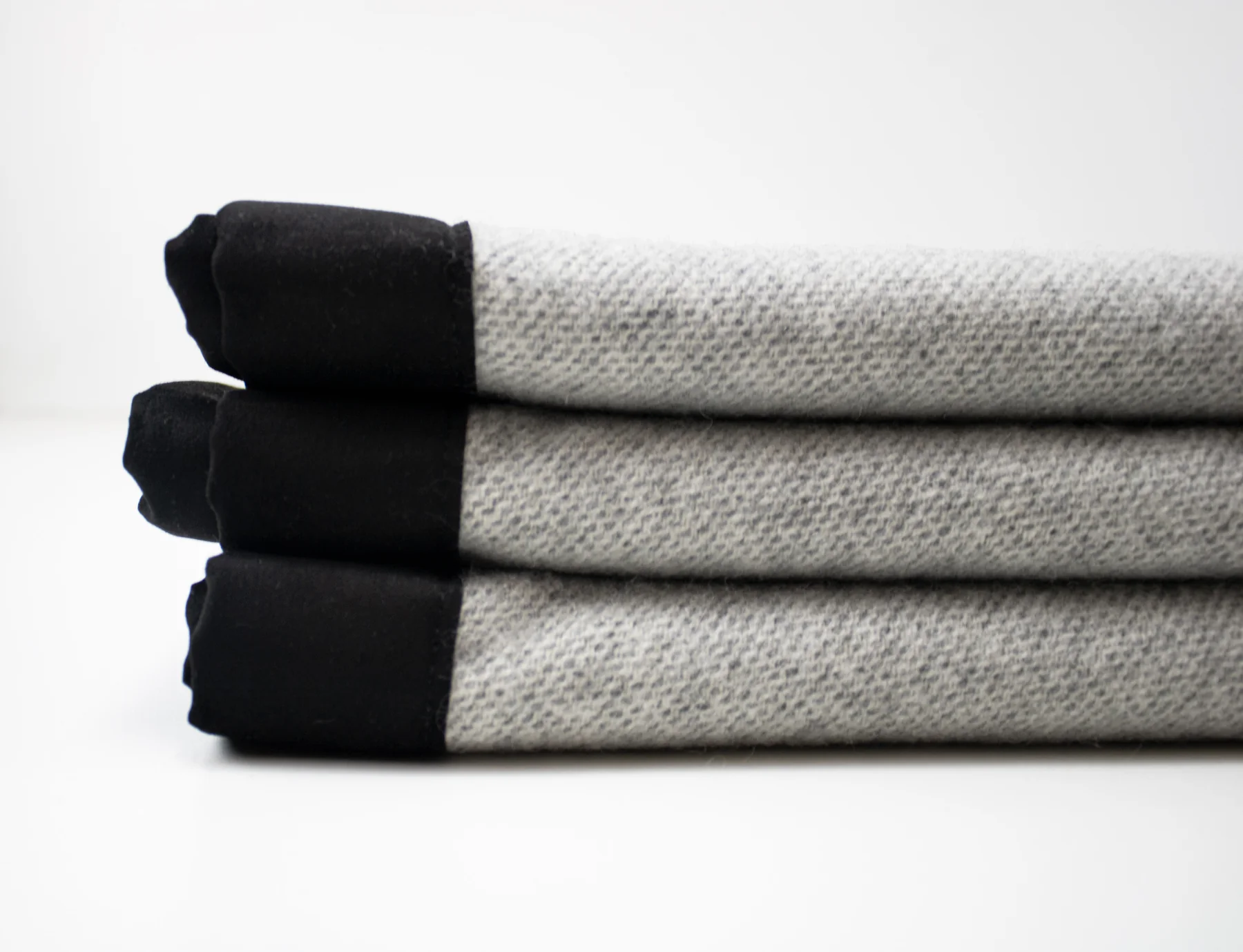 Brezza di Luna Coperta 100% cashmere 290 gr. mq. medio peso - immagine 3